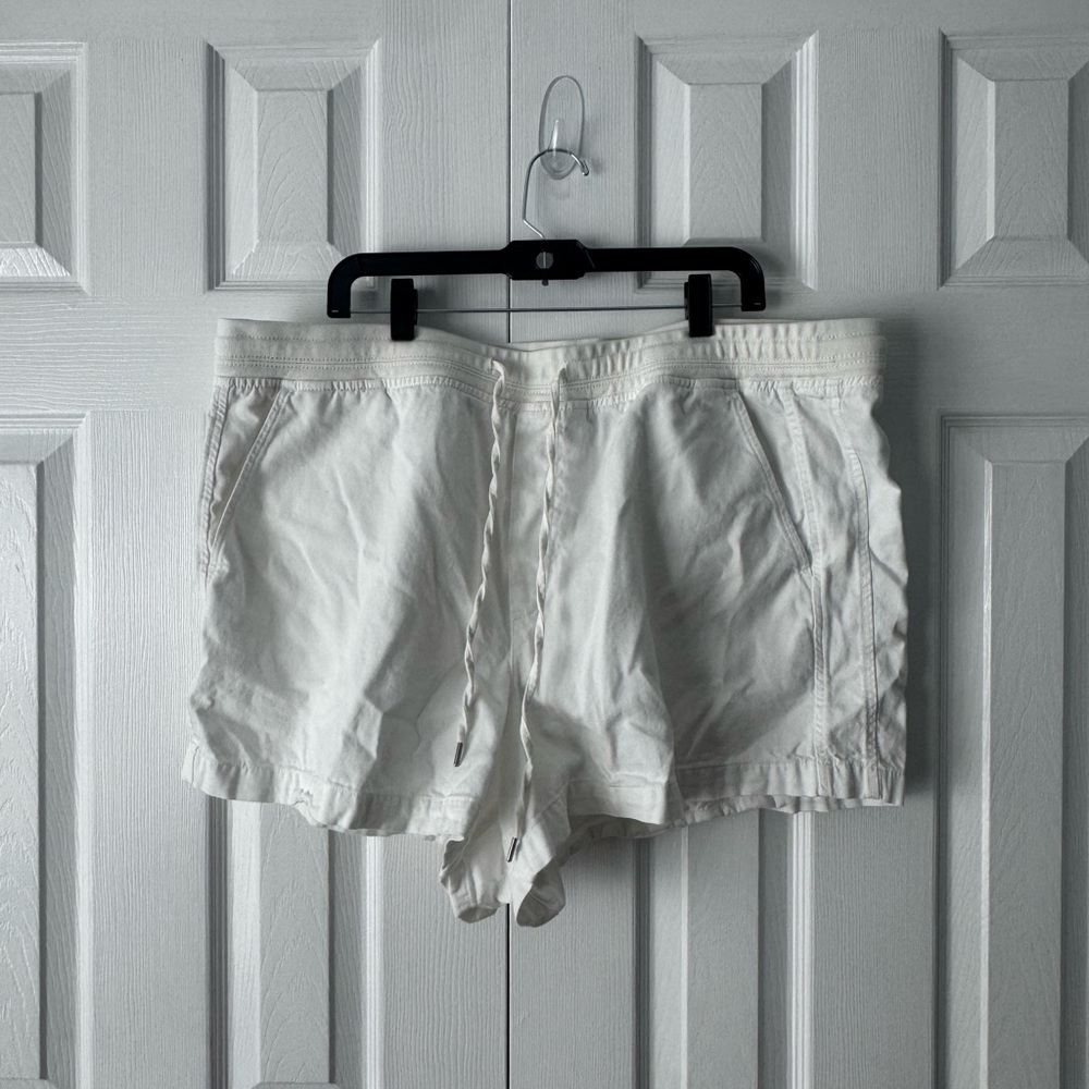 Gap White Cotton Lyocell Blend Shorts Women's Size XXL Lightweight Spring Summer